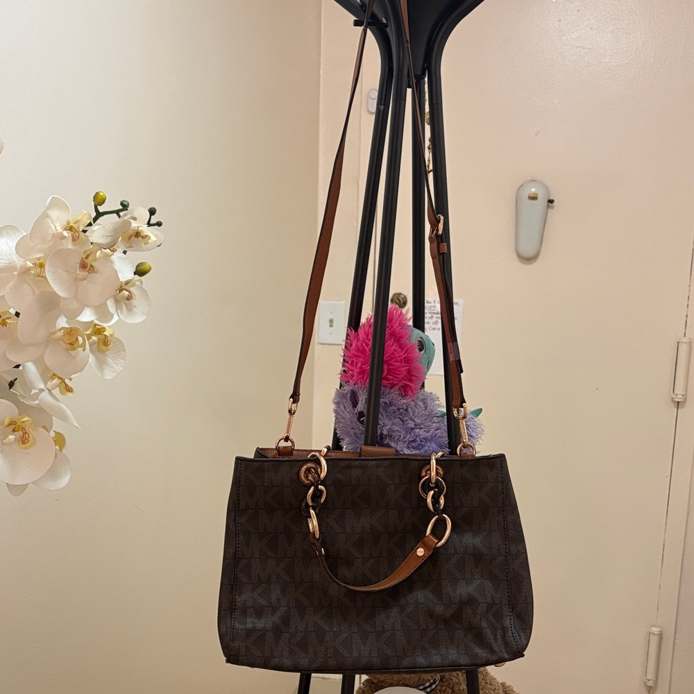 Michael Kors Dark Brown Shoulder Bag
